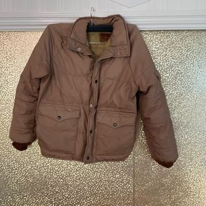 This vintage Levi’s jacket is amazing and in perfect condition.